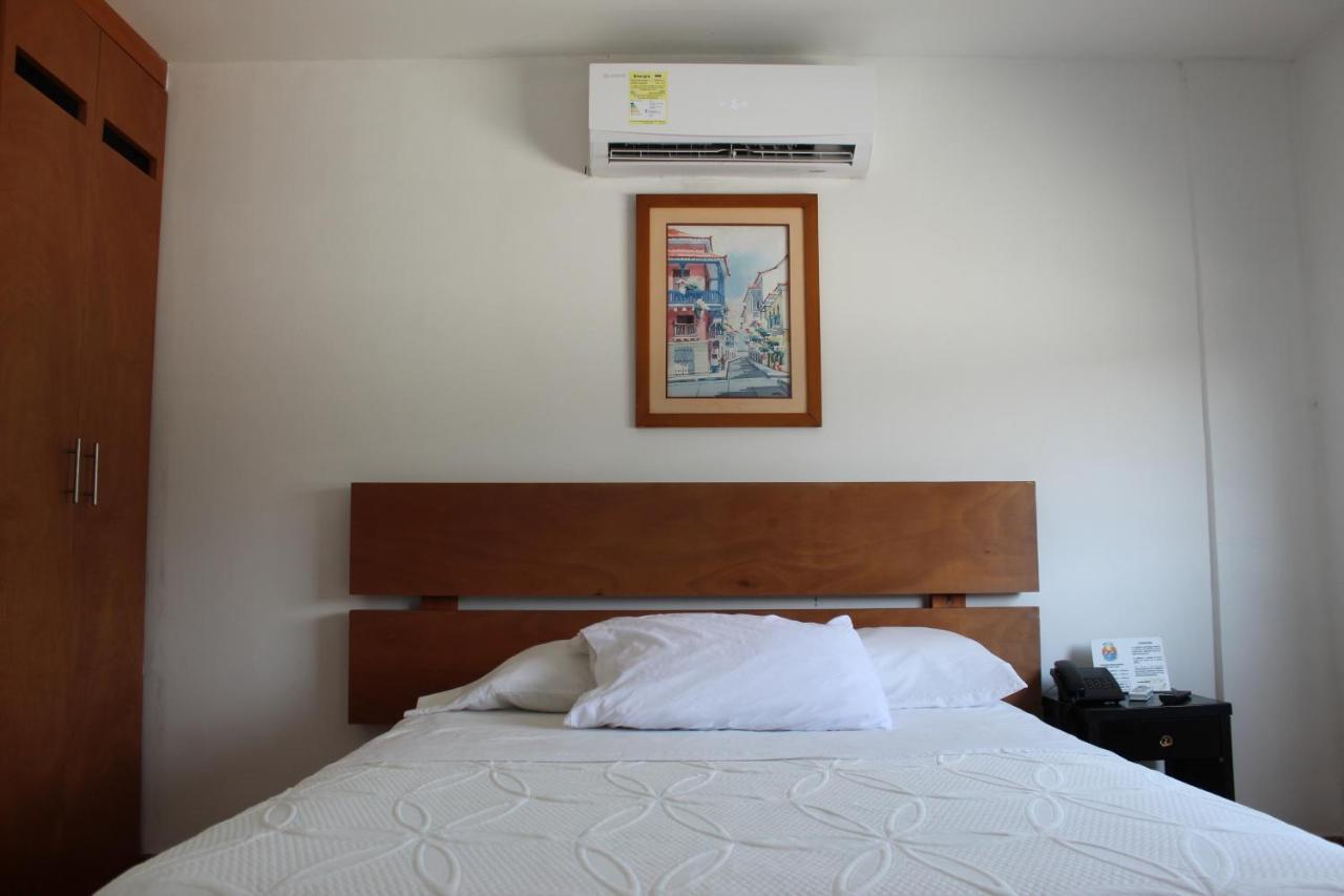 Hotel Mar Del Plata Cartagena Екстериор снимка