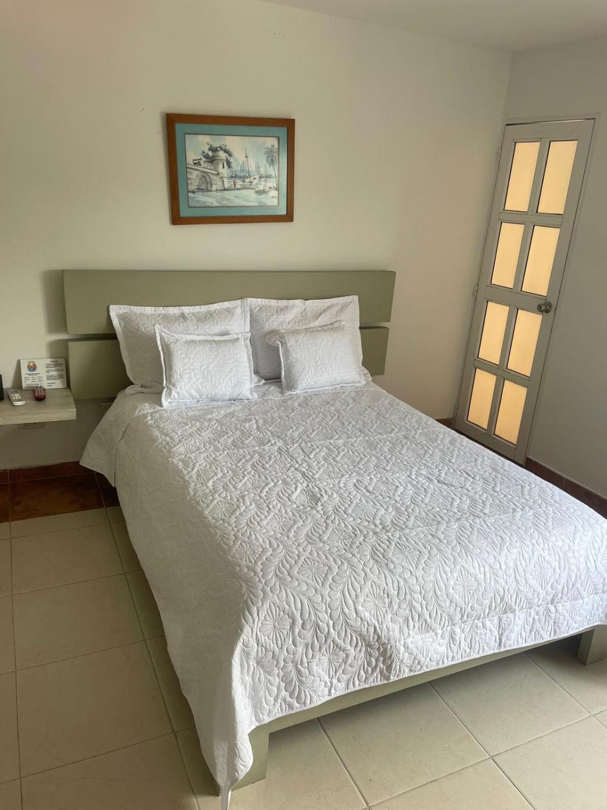 Hotel Mar Del Plata Cartagena Екстериор снимка